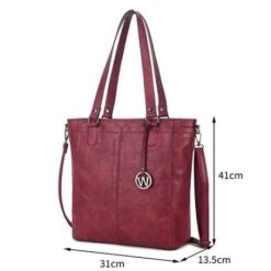 Wimona Fatma Shopper Laptop 13.3" Red 8 Wimona Fatma Shopper Laptop 13.3" Red -Tas Promotie Winkel 4090 kleur rood formaat