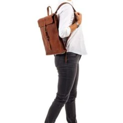 Burkely Antique Avery Backpack Cognac -Tas Promotie Winkel 536656.24 4 1024x1024 1