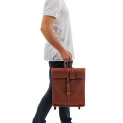 Burkely Antique Avery Backpack Cognac -Tas Promotie Winkel 536656.24 8 1024x1024 1