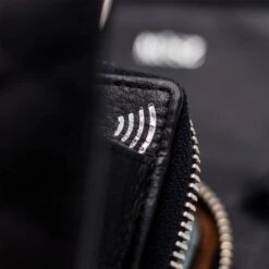 MOSZ Telefoontasje Quilted Black Brushed Silver -Tas Promotie Winkel 6 14 1 1