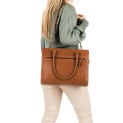 Burkely Antique Avery Handbag M 14" Cognac 13 Burkely Antique Avery Handbag M 14" Cognac -Tas Promotie Winkel 8007001.56.24 6