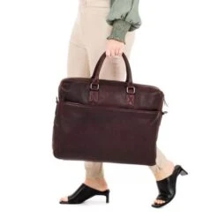 Burkely Antique Avery Laptoptas 17" Brown -Tas Promotie Winkel 8007339.56.20 5