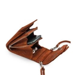 MOSZ Telefoontasje Suède Snake Cognac Brushed Silver 7 MOSZ Telefoontasje Suède Snake Cognac Brushed Silver -Tas Promotie Winkel binnenkant