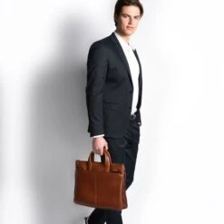 Piquadro Black Square Small Expandable Computer Bag 15.6'' Black 9 Piquadro Black Square Small Expandable Computer Bag 15.6'' Black -Tas Promotie Winkel ca4021b3 ve dett10 1 1