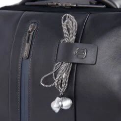 Piquadro Urban Fast Check PC Backpack 15.6'' Black -Tas Promotie Winkel ca4532ub00 n dett2