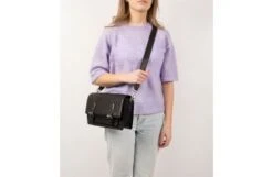 Cowboysbag Saskia Weerstand X Crossbody Bag Kopenhagen Olive -Tas Promotie Winkel cowboysbag 3248 kopenhagen crossbodybag black 2 682 1 1 1