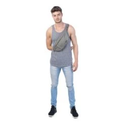 CabinZero Classic 2L Hip Bag Georgian Khaki -Tas Promotie Winkel cz201802 hip bag georgian khaki male model 3