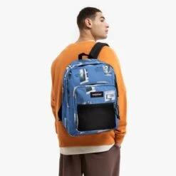 Eastpak Pinnacle Rugzak Tags Blue -Tas Promotie Winkel ek000060 2e8 alt004 uc250734 mhigh