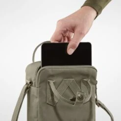 Fjallraven Fjällräven Kanken Sling Shoulderbag Pink -Tas Promotie Winkel fjallraven kanken sling detail 3 4