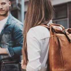 Chesterfield Dali Rugzak Cognac -Tas Promotie Winkel leren rugzak cognac dali 1 1