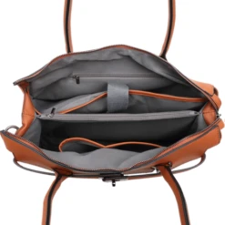 Pulcher Paris Schoudertas 15.6" Cognac 9 Pulcher Paris Schoudertas 15.6" Cognac -Tas Promotie Winkel p 511 kleur cognac binnenkant