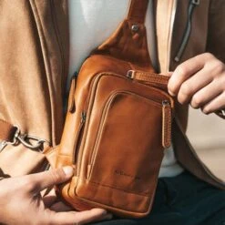 Chesterfield Riga Crossbody Tas Zwart -Tas Promotie Winkel riga 2 1