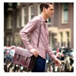 OldSchool Bags Schooltas Extra Large Zwart-Wit 13 OldSchool Bags Schooltas Extra Large Zwart-Wit -Tas Promotie Winkel schoudertas 1 600x600 1